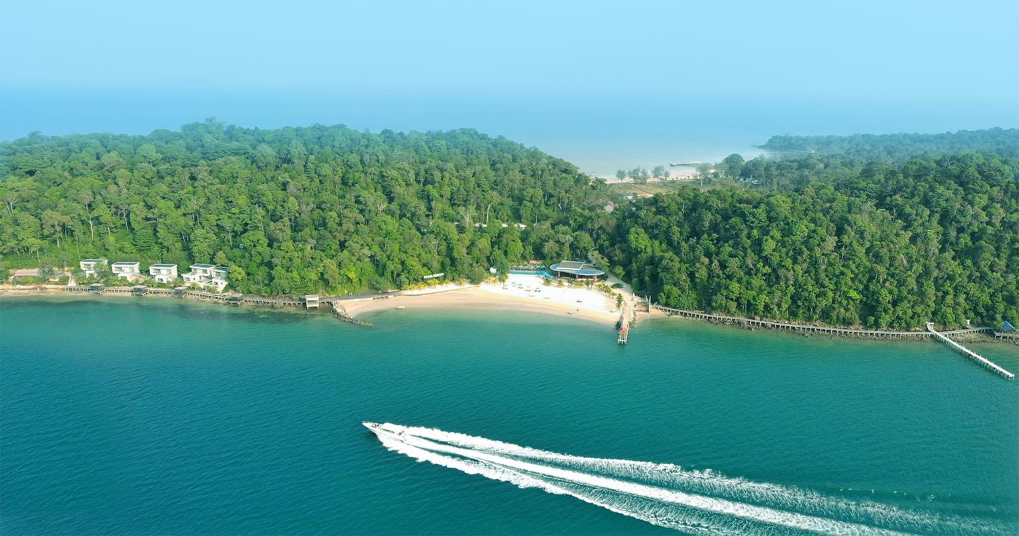 Pearl Beach Resort & Spa Koh Rong Sanloem Exterior photo